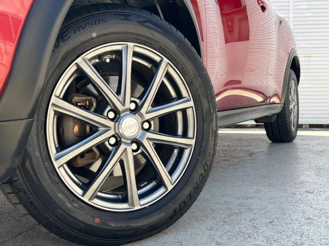 �y16�C���`�A���~�z�C�[���z�O�ςɃ}�b�`�����A���~�z�C�[���𑕒����Ă���܂��B�e��A���~�z�C�[����A�X�^�b�h���X�^�C�����戵�����Ă���܂��B���񂲑��k����������