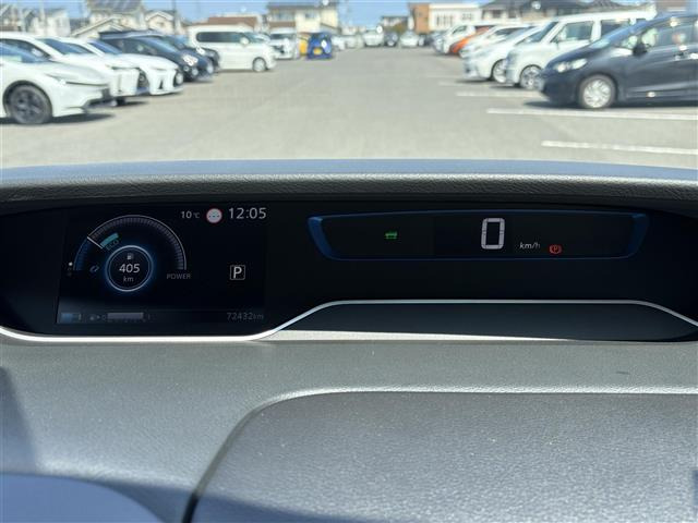 セレナ1.2 e-POWER ハイウェイスターV