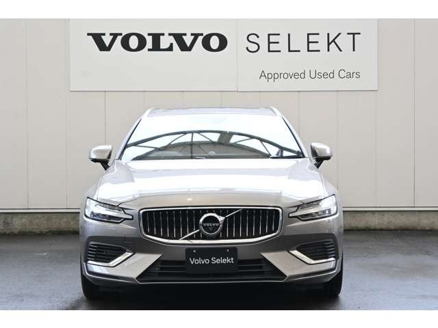 V60T6 ツインエンジン AWD インスクリプション 4WD