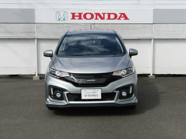 フィット1.3 13G Sパッケージ 4WD