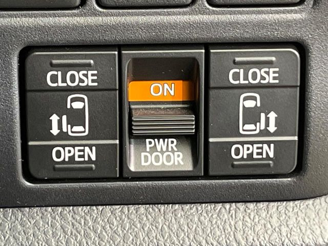 ヴォクシー2.0 ZS 煌