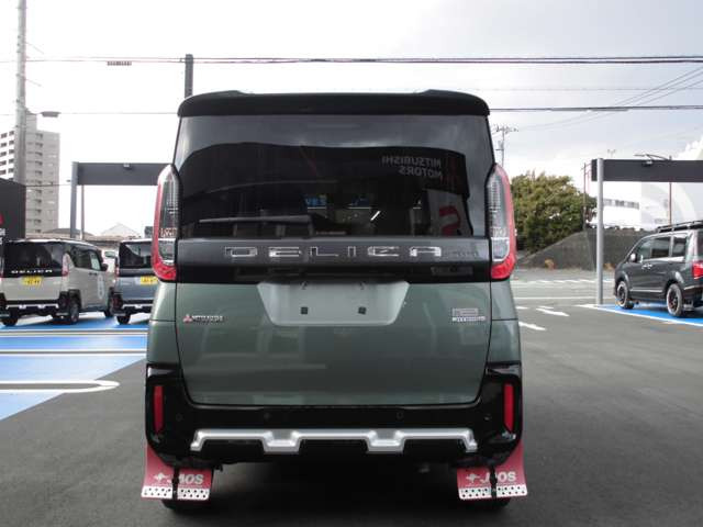 デリカミニT プレミアム