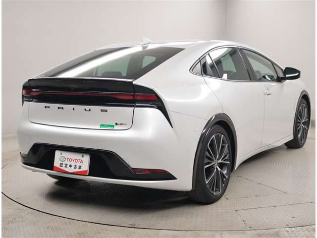 プリウス2.0 Z