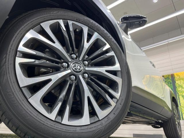 �y�����A���~�z�C�[���z�O�ςɃ}�b�`���������A���~�z�C�[���𑕒����Ă���܂��B�e��ЊO�A���~�z�C�[����A�X�^�b�h���X�^�C�����戵�����Ă���܂��B���񂲑��k����������