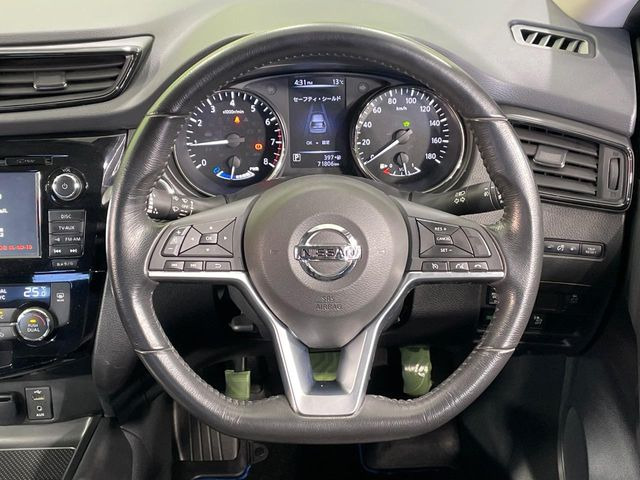 �y�X�e�A�����O�X�C�b�`�z�^�]���A�O������ڐ������炷���ƂȂ��A�I�[�f�B�I���̑��삪�\�ȕ֗��@�\!���S&���K�ȃh���C�u�����o���Ă���܂���