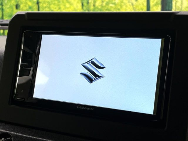 【ディスプレイオーディオ】視認性が高いディスプレイオーディオを装備♪操作性も良好で直感的なソース選択が可能です。