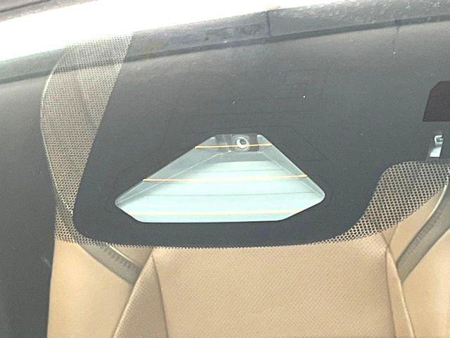 �y�v���N���b�V���Z�[�t�e�B�z�O���̎ԗ��������m���A�Փ˂������Ȏ��͌x��Œ��ӂ𑣂��A�u���[�L�𓥂ޗ͂��T�|�[�g�B�u���[�L�𓥂߂Ȃ������ꍇ�͏Փ˔�Q�y���u���[�L���쓮�A�Փˉ�����T�|�[�g���܂��B