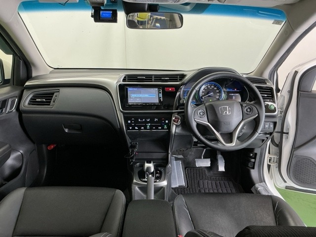 グレイス1.5 ハイブリッド EX