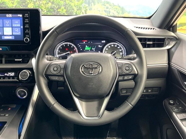 �y�����v�����X�e�A�����O�z�㎿�Ȋv���g�p���邱�ƂŁA��ɂ����������݂ƂĂ��^�]���₷���n���h���ł���