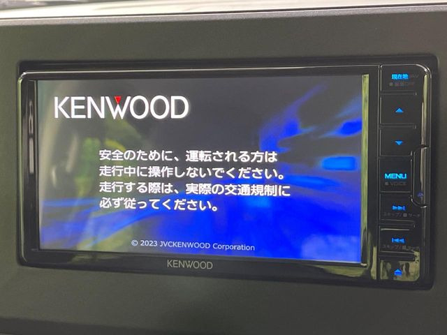 �y�i�r�Q�[�V�����z�ړI�n�܂ł�������ē����Ă����g���₷���i�r�BBluetooth�ڑ�����΂������̃X�}�z��MP3�v���C���[�̉��y���Đ��\!�����̉^�]������Ɋy�����Ȃ�܂�!!