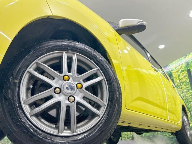 �y14�C���`�A���~�z�C�[���z�O�ςɃ}�b�`�����A���~�z�C�[���𑕒����Ă���܂��B�e��A���~�z�C�[����A�X�^�b�h���X�^�C�����戵�����Ă���܂��B���񂲑��k����������