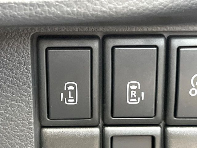 �y�����p���[�X���C�h�h�A�z�L�[��^�]�Ȃ̃X�C�b�`�Ō�ȗ����X���C�h�h�A�̊J���\���d��������͂����ăh�A���J����K�v�������A�����Ȃ��q�l�ł��ȒP�ɊJ���߂ł����K�ł���