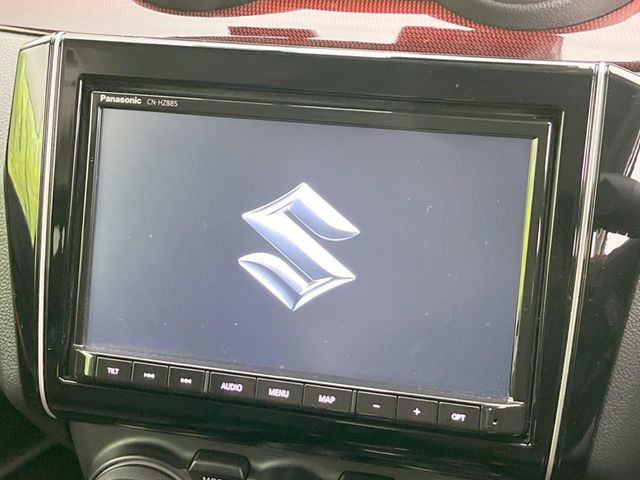 �y�����i�r�z�l�C�̏����i�r�𑕔����Ă���܂��B�i�r�̎g���₷���͂������A�I�[�f�B�I�@�\���[��!�L�����v�◷�s�͂������A�ʋ΂┃�����ȂǕ��i�̃h���C�u���y�����Ȃ�͂���