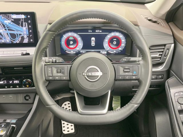 ステアリングも使用感が少なく、きれいな状態となっております♪