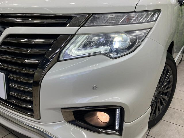 �yLED�w�b�h���C�g�z���V����ԑ��s�����ǍD�Ȏ��E���m�ۂ����S���ĉ^�]�ł��鍂�P�xLED�w�b�h���C�g�𑕔�!�_�����x�������A����d�͂��}�����Ă��܂��B