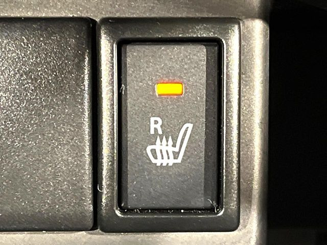 �y�V�[�g�q�[�^�[�z�������ɏd�󂷂�V�[�g�q�[�^�[!�G�A�R����葁�����܂��Ă����̂Ŋ�����̐l�����S�ł��ˁ�G�A�R���̉����͊������邩����A�Ƃ������ɂ����������߂ł��B