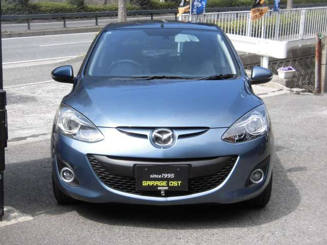 �l�C�̃f�~�I���A������f���ŁA���ʌ���Ԃ̃V���[�e�B���O�X�^�[�O���C�X�ŁA�o�b�N�J�����ŁABluetooth�ŁA�t���Z�OTV�ŁAETC�ŁA�։��ԂŁA�Ԍ������Ղ�c���Ă������ċ����̉��i^^