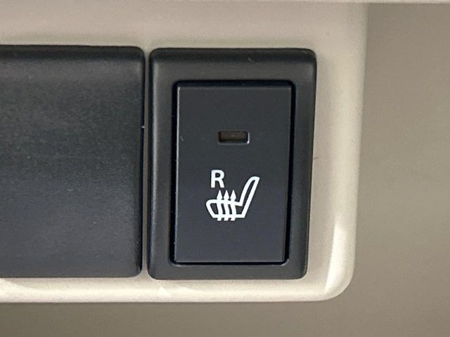 �y�V�[�g�q�[�^�[�z�������ɏd�󂷂�V�[�g�q�[�^�[!�G�A�R����葁�����܂��Ă����̂Ŋ�����̐l�����S�ł��ˁ�G�A�R���̉����͊������邩����A�Ƃ������ɂ����������߂ł��B