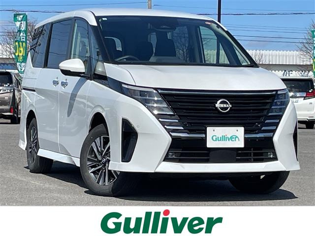 セレナ2.0 ハイウェイスターV Vセレクション 4WD