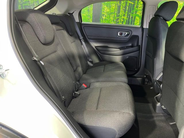 ���i���ȃI���W�i���t���A�}�b�g���I�v�V�����ɂĂ��p�ӂ��Ă���܂��B���D���ȃf�U�C����J���[�����Ԃɍ��킹�đI��ł����������Ƃ��ł��܂���