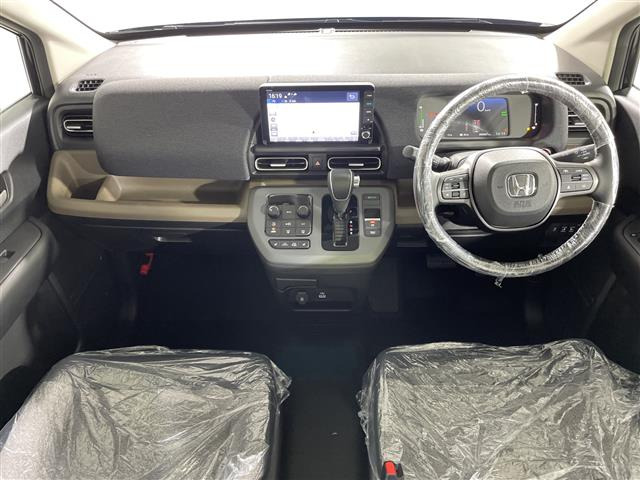 フリード1.5 e:HEV エアー EX