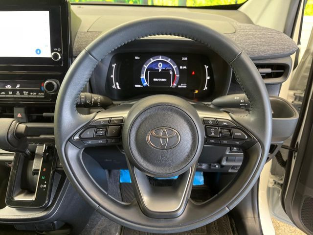 �y�g���^�Z�[�t�e�B�Z���X�z���s���ɑO���̎ԗ�����F�����A�Փ˂������Ȏ��͌x��ƃu���[�L�ŏՓˉ���Ɣ�Q�y�����A�V�X�g�B�����S�Ƀh���C�u�����y���݂��������܂��B