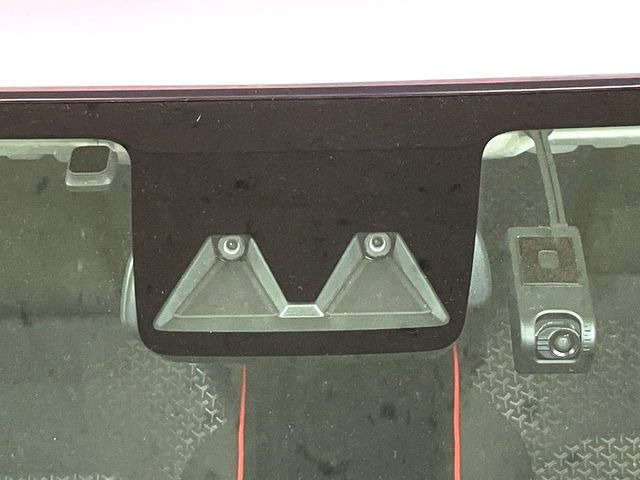 �y�X�}�[�g�A�V�X�g�z���s���ɑO���̎ԗ�����F�����A�Փ˂������Ȏ��͌x��ƃu���[�L�ŏՓˉ���Ɣ�Q�y�����A�V�X�g�B�����S�Ƀh���C�u�����y���݂��������܂��B