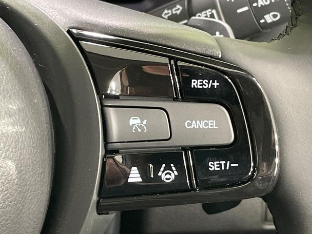 �y�A�_�v�e�B�u�N���[�Y�R���g���[���z�������H�ł̒��������s���y��!!�����ő��x��ۂN���[�Y�R���g���[�����A�Փˌy���V�X�e���ƘA�g���A�O���̎ԗ������m���ĎԊԂ�ۂ悤�ɑ��x���߂��Ă���܂�!!