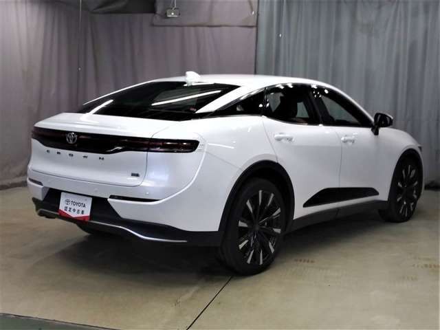 クラウンクロスオーバー2.4 RS アドバンスト E-Four advanced 4WD