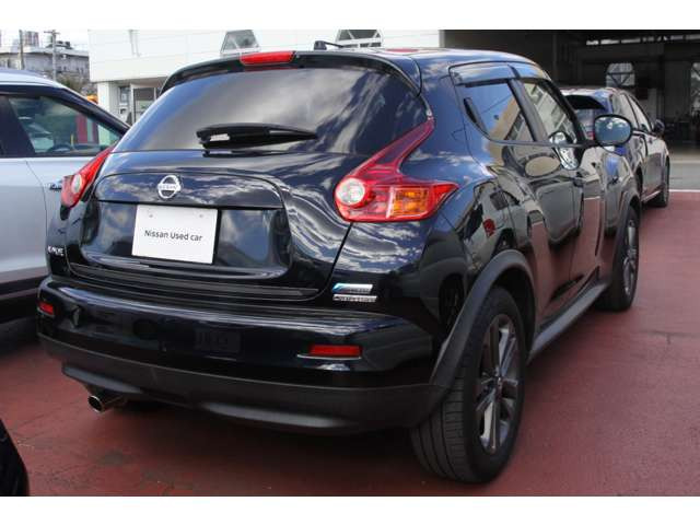 ジューク1.5 15RX アーバンセレクション スタイリッシュブラックパッケージ