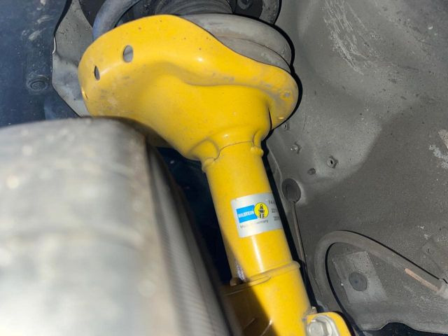 �y�r���V���^�C�����_���p�[�z�������s���̎ԗ����萫�����コ���Ă����l�C�̑����B�X���̏��S�n���]���ɂ����A�X�|�[�e�B�ȑ��s�����y���݂��������܂���