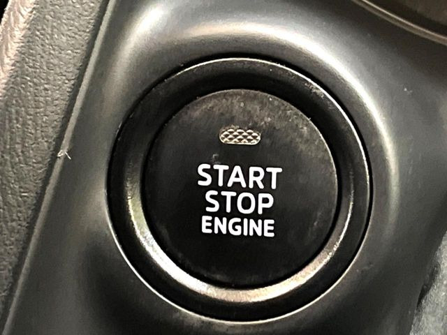 �y�A�h�o���X�g�L�[�z�J�o����|�P�b�g�ɓ��ꂽ�܂܂ł��h�A�̎{���E�������\�ȃX�}�[�g�L�[�𑕔��B�G���W���̃I���E�I�t�����J�M�����o���K�v����������Ƃ��Ă��֗��ł���