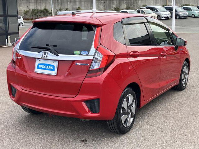 フィット1.5 ハイブリッド Fパッケージ