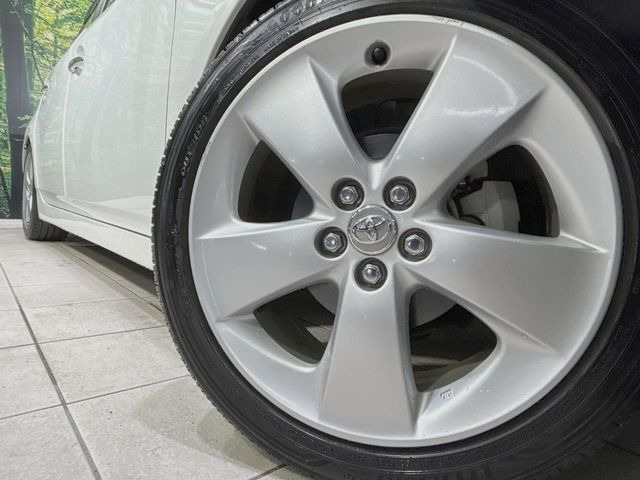 �y����17�C���`�A���~�z�C�[���z�O�ςɃ}�b�`���������A���~�z�C�[���𑕒����Ă���܂��B�e��ЊO�A���~�z�C�[����A�X�^�b�h���X�^�C�����戵�����Ă���܂��B���񂲑��k����������