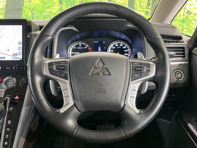 �y�����v�����X�e�A�����O�z�㎿�Ȋv���g�p���邱�ƂŁA��ɂ����������݂ƂĂ��^�]���₷���n���h���ł���