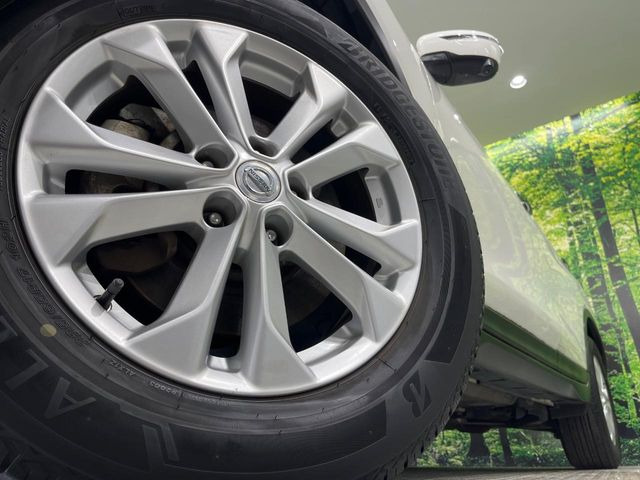 �y����17�C���`�A���~�z�C�[���z�O�ςɃ}�b�`���������A���~�z�C�[���𑕒����Ă���܂��B�e��ЊO�A���~�z�C�[����A�X�^�b�h���X�^�C�����戵�����Ă���܂��B���񂲑��k����������