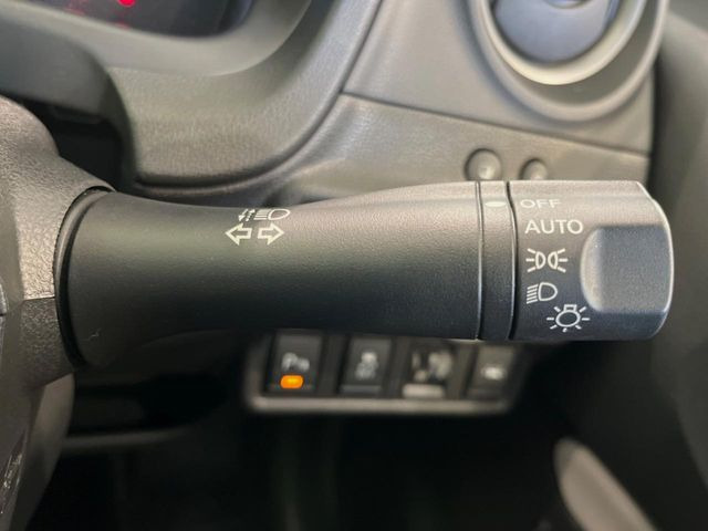 �y�I�[�g���C�g�z����̖��邳�ɉ����Ď����Ńw�b�h���C�g�̓_���E�������ł���@�\�ł�!���C�g�̕t���Y��E�����Y��Ȃǂ������Ȃ�A�J�̓���[���̑��s�����S!�g���l���ʉߎ����֗��ł��ˁ�