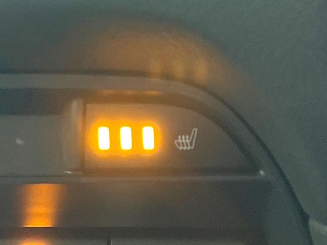 �y�V�[�g�q�[�^�[�z�������ɏd�󂷂�V�[�g�q�[�^�[!�G�A�R����葁�����܂��Ă����̂Ŋ�����̐l�����S�ł��ˁ�G�A�R���̉����͊������邩����A�Ƃ������ɂ����������߂ł��B