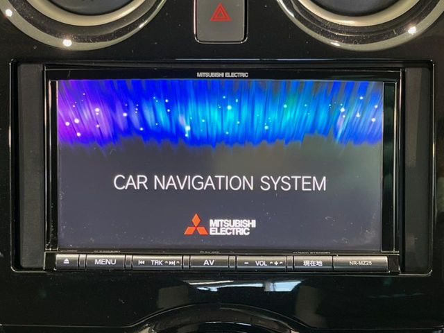 �y�i�r�Q�[�V�����z�g���₷���i�r�ŖړI�n�܂ł�������ē����Ă���܂��B�e��I�[�f�B�I�Đ��@�\���[�����Ă���A���Ԃ̉^�]������Ɋy�����Ȃ�܂�!!