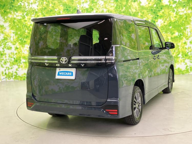 ヴォクシー2.0 S-Z 4WD