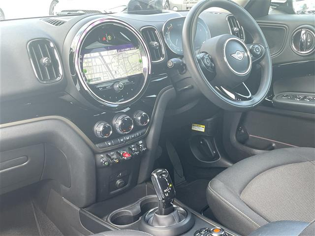 ミニクロスオーバークーパー D