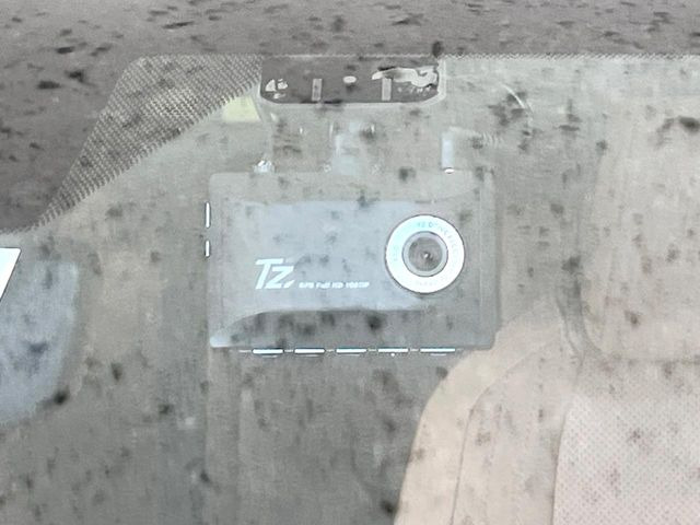 �y�h���C�u���R�[�_�[�z�h���C�u���R�[�_�[����!���s���͂������A������^�]�⎖�̂ɑ��������ہA�f���ŋL�^���A����̃��X�N�ɔ����܂��B���L�^�pSD�J�[�h�͂��q�l�����g�ł��������������K�v������܂��B