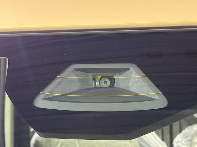 �y�X�Y�L �Z�[�t�e�B�T�|�[�g�z���s���ɑO���̎ԗ�����F�����A�Փ˂������Ȏ��͌x��ƃu���[�L�ŏՓˉ���Ɣ�Q�y�����A�V�X�g�B�����S�Ƀh���C�u�����y���݂��������܂��B