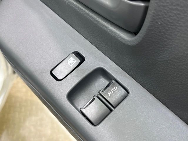 ���Ђł́A�S�ԁw�C�����Ȃ��x�̂��Ԃ̂ݎ�舵���Ă���܂��B��C�o�C���[�ɂ�錵�I�����d����̌�A���Ɍ�̎ԗ��`�F�b�N���s���A�l�N�X�e�[�W���F�肵�����i���Ȓ��ÎԂ����񋟂��Ă���܂��B