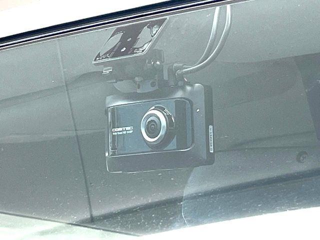 �y�h���C�u���R�[�_�[�z�h���C�u���R�[�_�[����!���s���͂������A������^�]�⎖�̂ɑ��������ہA�f���ŋL�^���A����̃��X�N�ɔ����܂��B���L�^�pSD�J�[�h�͂��q�l�����g�ł��������������K�v������܂��B