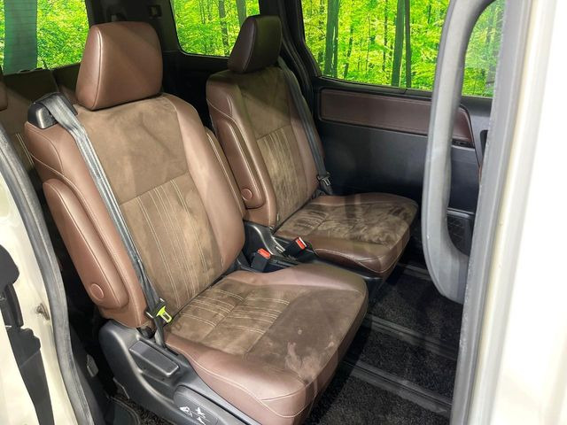 �y�n�[�t���U�[�V�[�g�z�������ƍ���S�n�𗼗������l�C�̃V�[�g���w�ʁE���ʂ̃t�@�u���b�N�f�ނ́A�ʋC���̗ǂ��⊊��ɂ����ɗD��Ă��܂��B�C���╞���ɍ��E���ꂸ���K�ɂ���肢�������܂��B