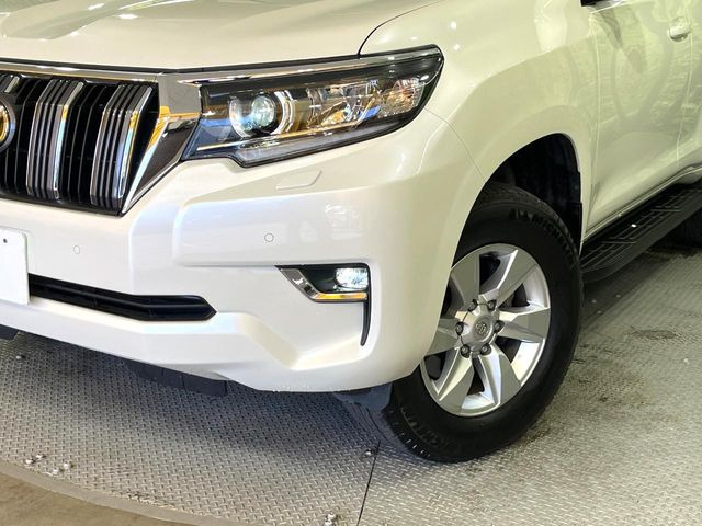 �yLED�w�b�h���C�g�z���V����ԑ��s�����ǍD�Ȏ��E���m�ۂ����S���ĉ^�]�ł��鍂�P�xLED�w�b�h���C�g�𑕔�!�_�����x�������A����d�͂��}�����Ă��܂��B