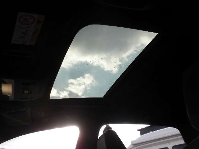 �~�n���͔��ɍL���ł��B�~�n���ł���΁A����\�ł�!