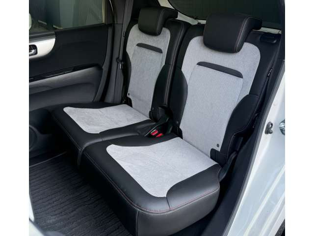 �����Ō��Ԃ����ɗ��鎖���o���Ȃ����q�l�͂����k���������܂����C�ɂȂ镔���͎ʐ^��������v���܂���