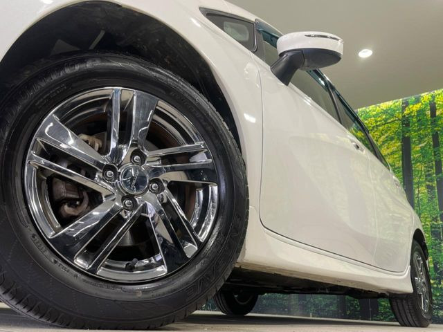 �y�����I�v�V����15�C���`�A���~�z�C�[���z�����I�v�V�����z�C�[���𑕒��B���s���\�̌���ɉ����A�O�ς����X�^�C���b�V���ɂȂ��Ă��܂��B